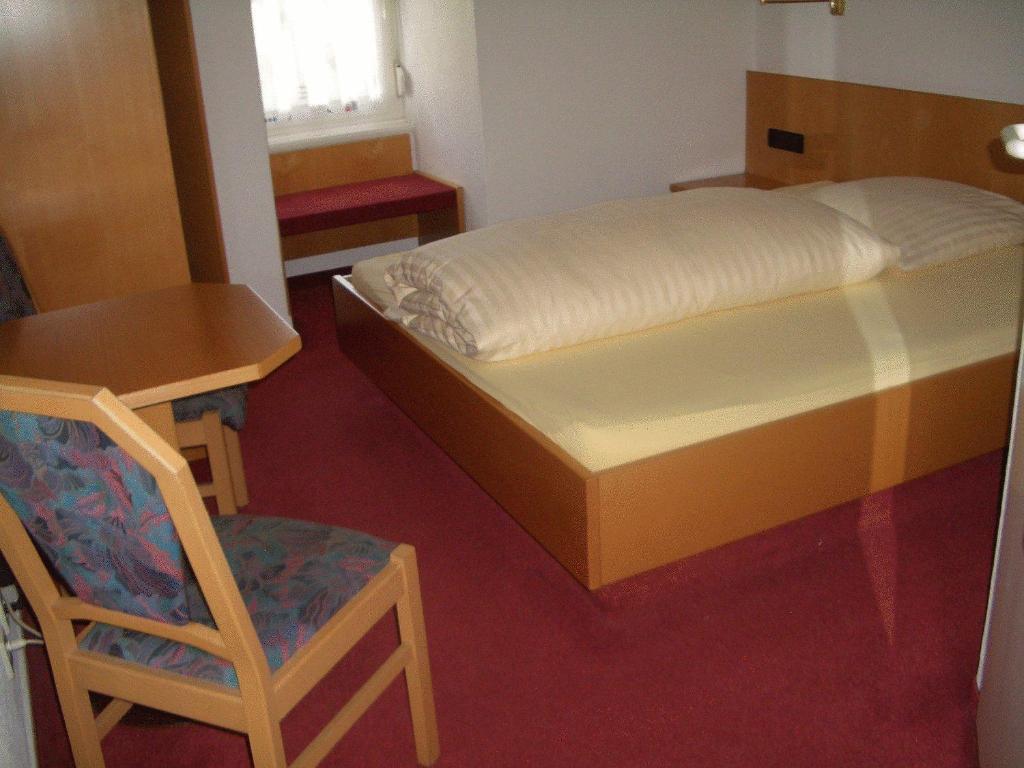 Gasthof Zur Sonne Stuttgart Room photo